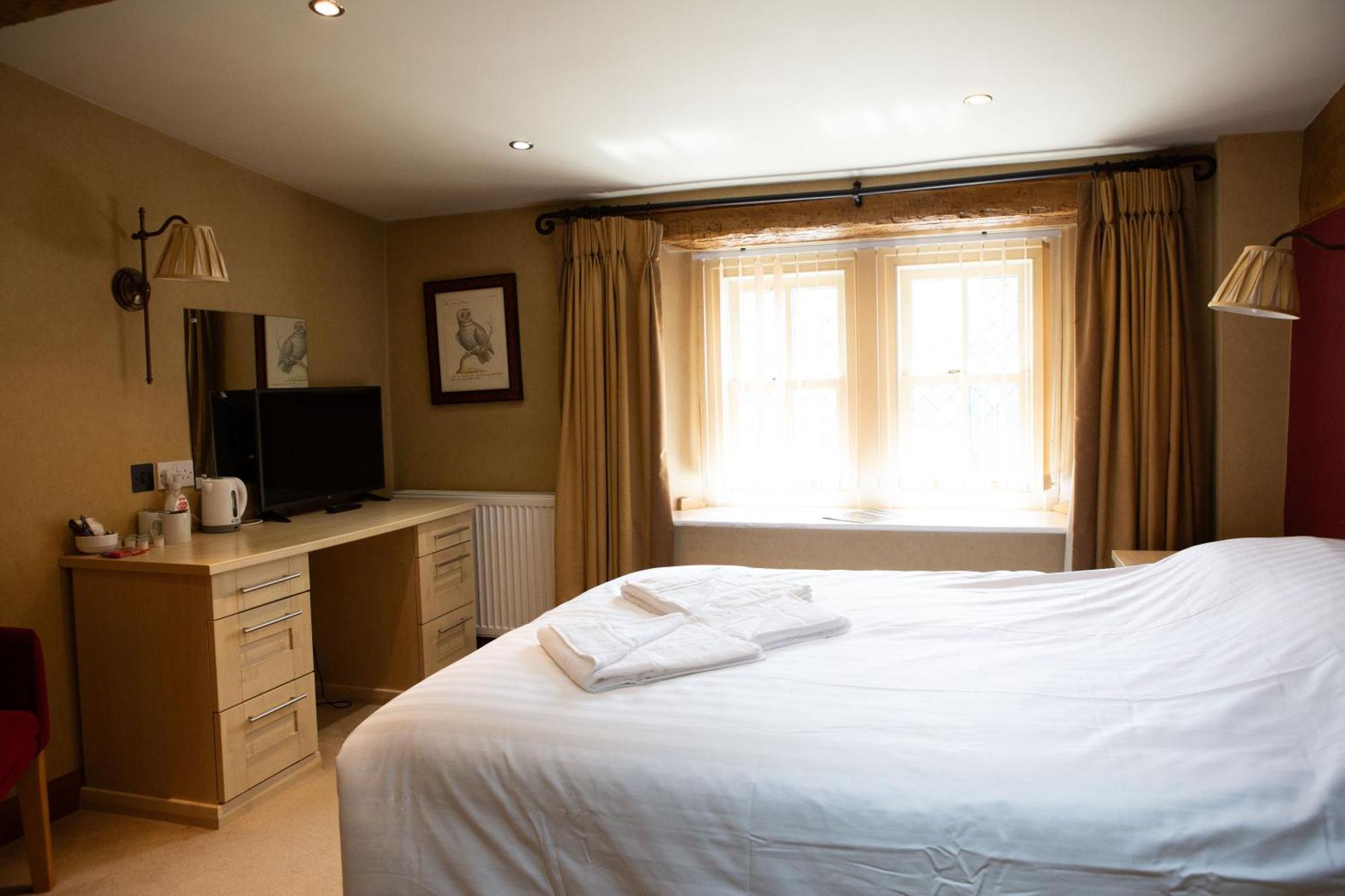 Hotel Coach House Bentham Exterior foto